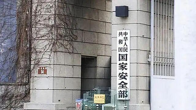 东风导弹严重泄密案:追查6年无果,却意外被一卖菜老汉揪出真凶(组图) - 4