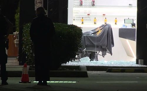 悉尼黑帮连环火并！数小时内三起枪击纵火，警方忧心血腥报复（组图） - 2