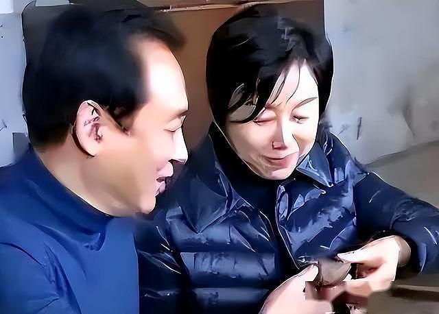 认罪刚1天!许家印长子被曝月领4100万生活费,家族资产黑幕全揭开(组图) - 4