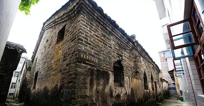 湘南民宅翻修惊现毛主席80年前旧照,专家鉴定弥足珍贵可补史遗缺(组图) - 8