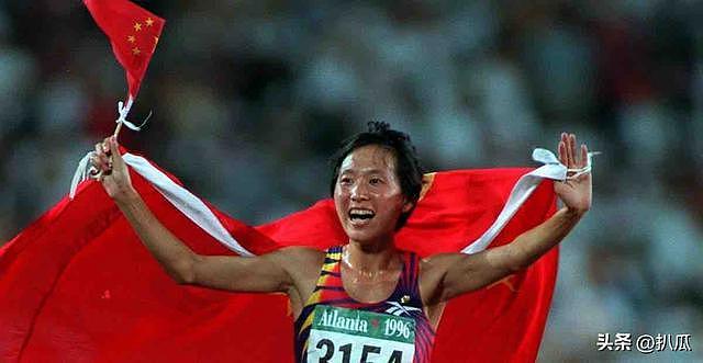 3段婚姻3个孩子3个爹，退役移居美国，52岁王军霞现在过得怎么样（组图） - 1