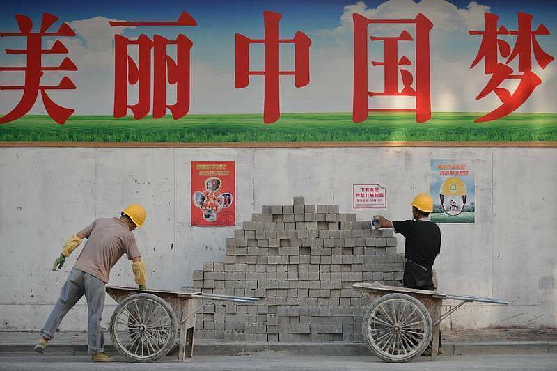 3亿农民工“滞留”家乡,维稳压力令北京担忧(图) - 1