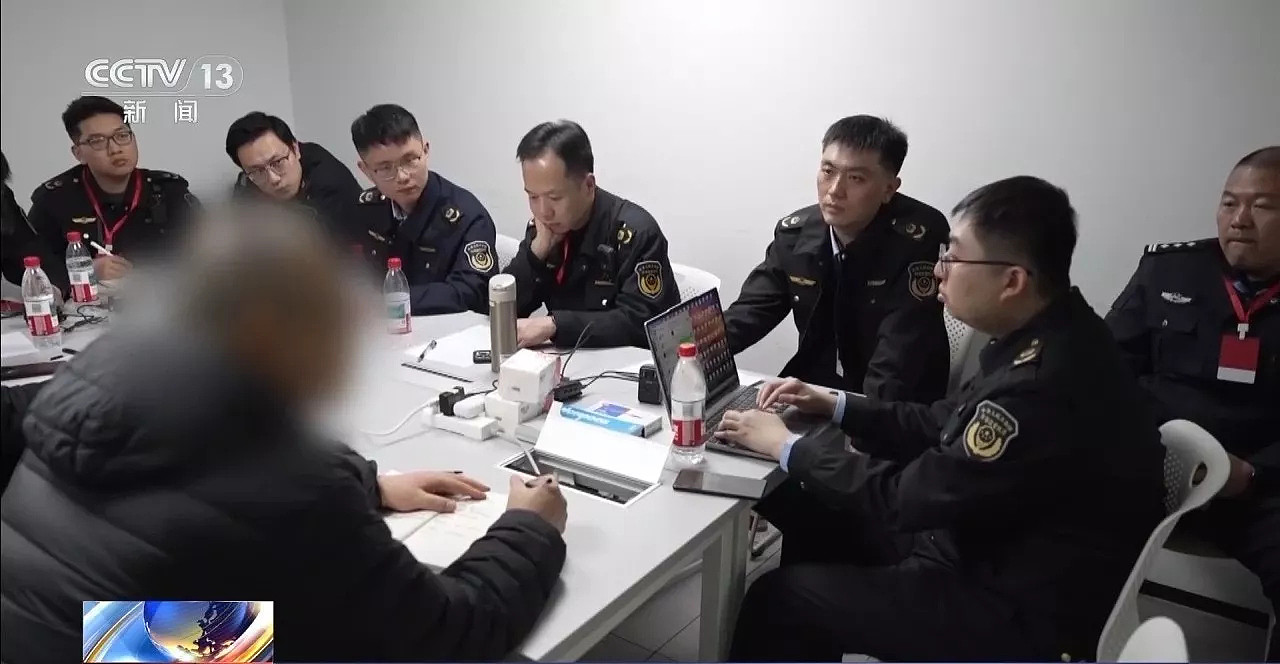 一拳打没15亿?拼多多卷“幽灵外卖”,竟殴打官员,暴力抗法(组图) - 2