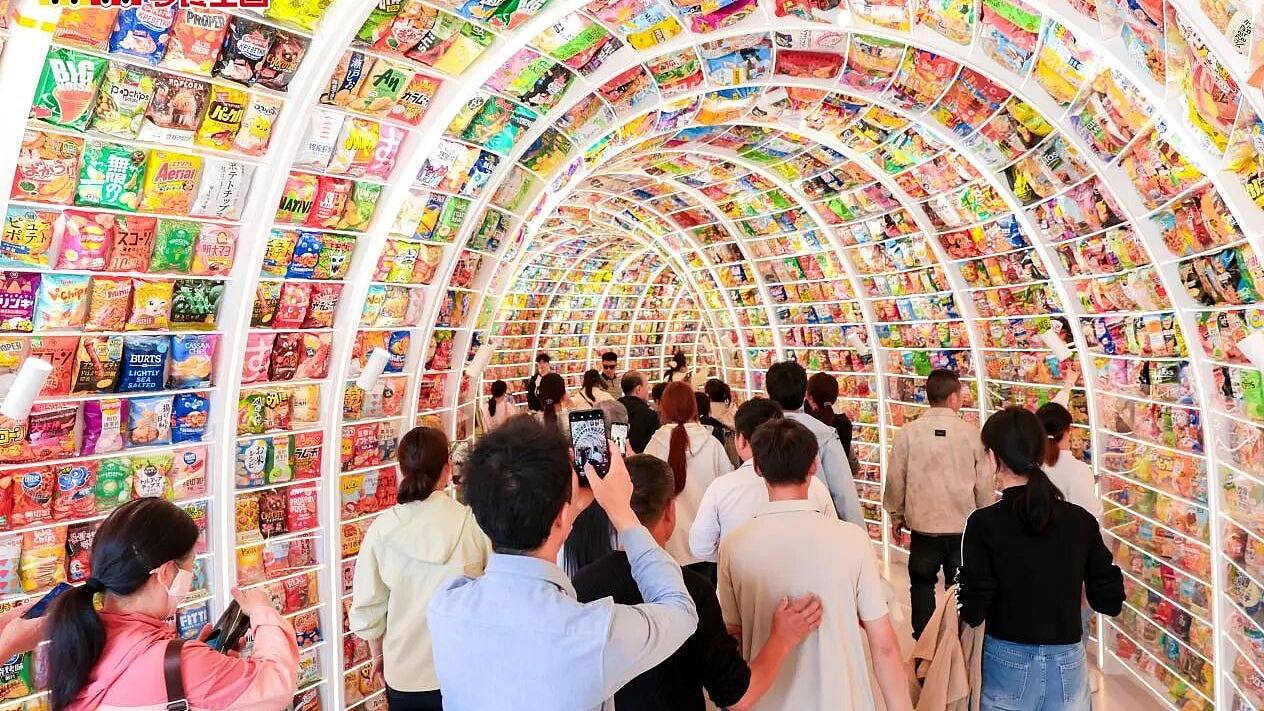 全球最大零食店长沙开张！面积如30个篮球场（组图） - 1