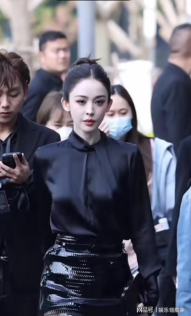 古力娜扎:真空上阵是放飞自我还是资本博弈?(组图) - 1