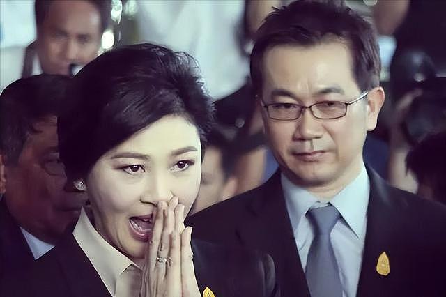 普京都惊叹:泰国女总理惨遭流亡,无路可退,竟当上中国董事长! - 11