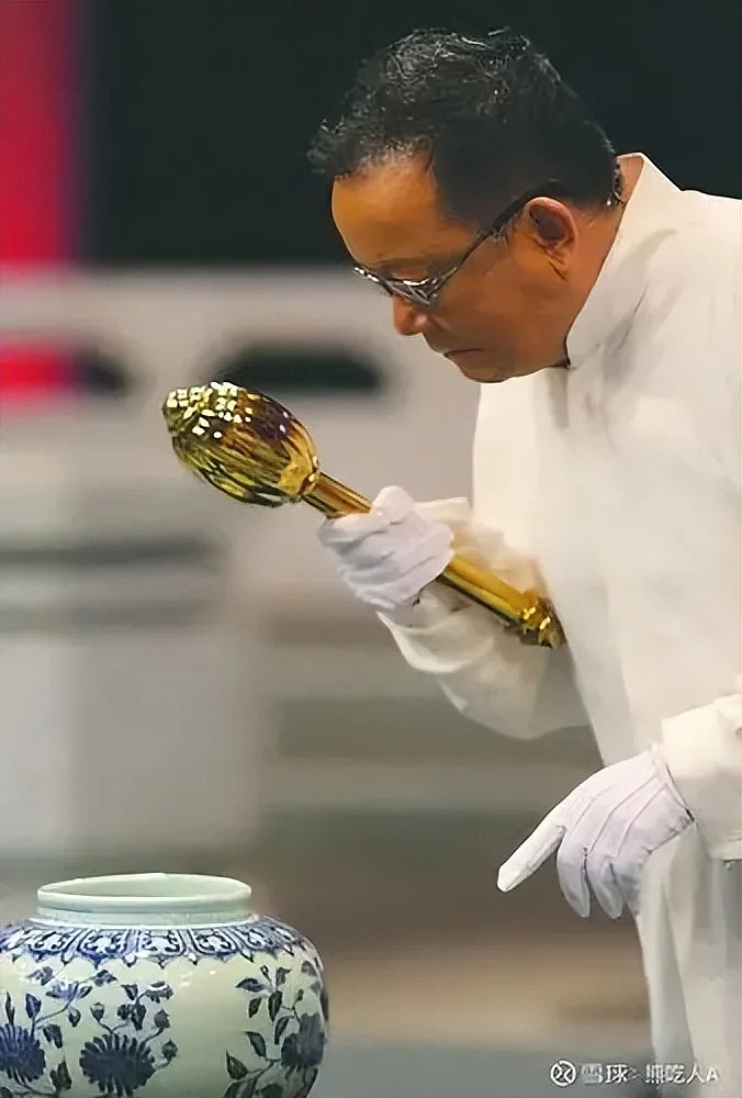 传卖掉上亿豪宅移民美国的王刚已走上另一条大道（组图） - 5