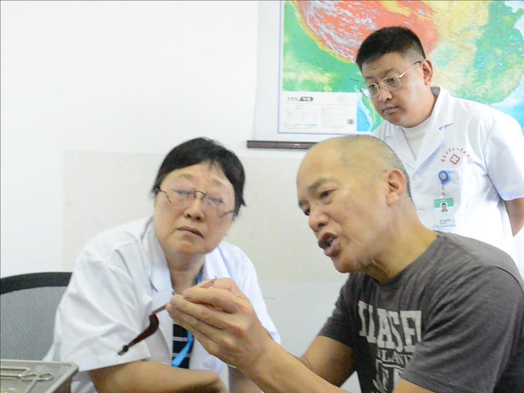 澳洲知名华裔名医在澳遭“封杀”，大赞中国同行直爽理性（组图） - 5