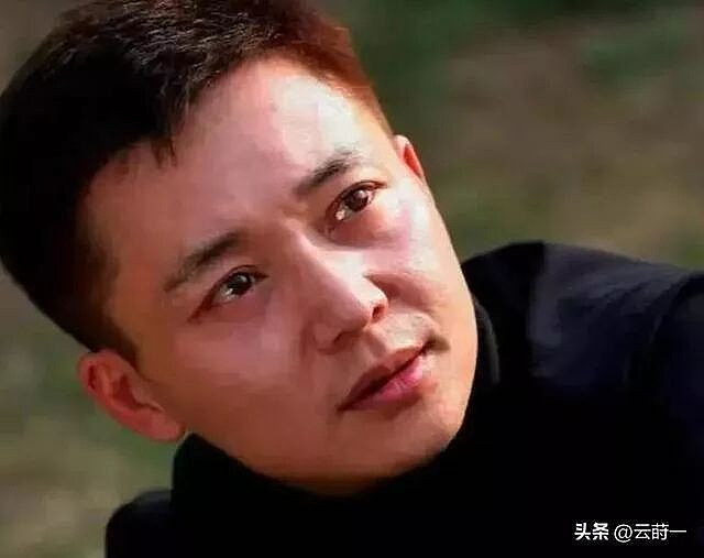 因太帅被封杀、太穷被离婚！55岁逆袭成叔圈顶流（组图） - 10