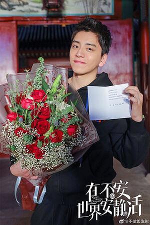 王大陆逃兵役案重创台娱!修杰楷陈柏霖等13位男星停工,有人转行卖菜(组图) - 1