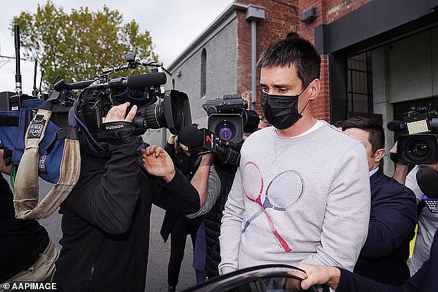 倒打一耙！澳洲“冷血”保时捷男起诉警方：目睹4名警察殉职让我“受创伤” - 4