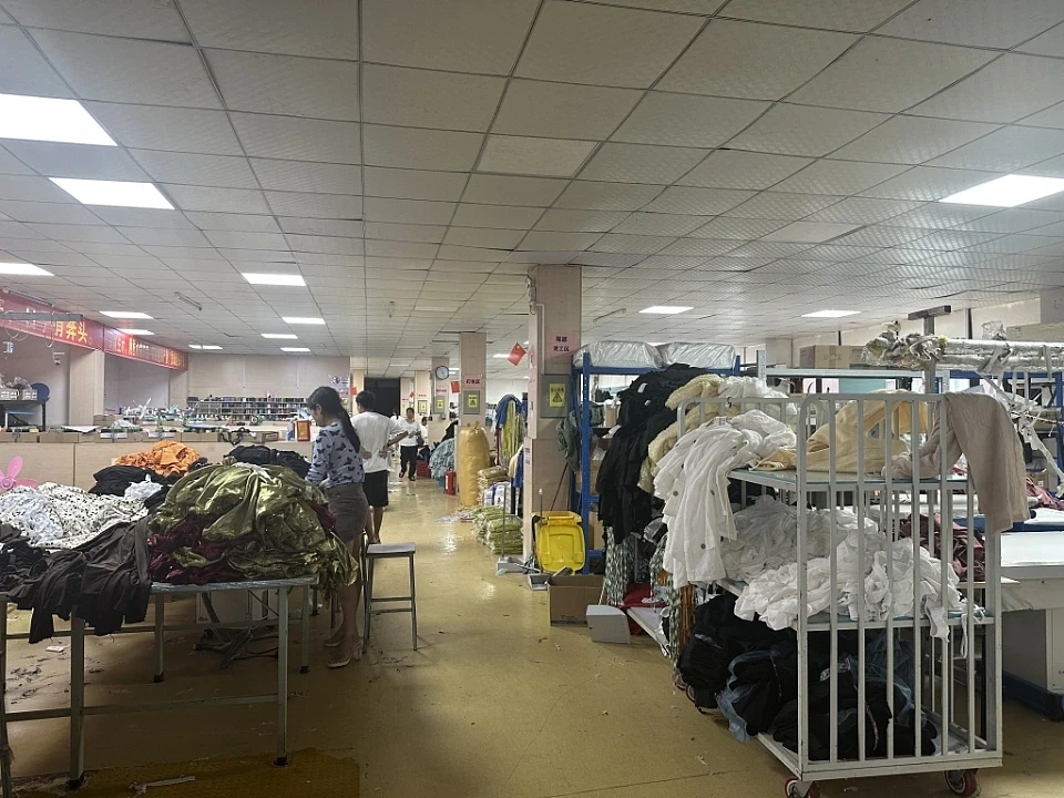 中国“肾友工厂”的生存试验：边透析边工作（组图） - 4