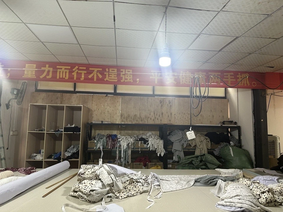 中国“肾友工厂”的生存试验：边透析边工作（组图） - 6