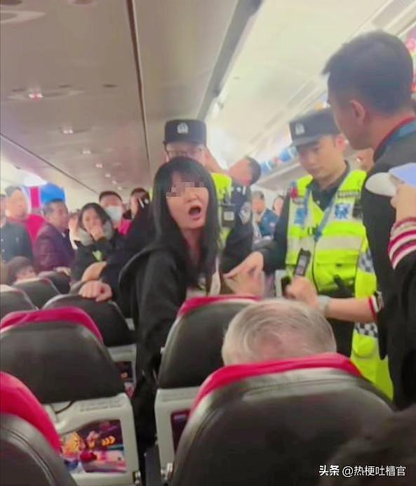 冒充空姐大闹亚航后续：自曝账号硬杠乘客，私聊记录流出，不认错（组图） - 24
