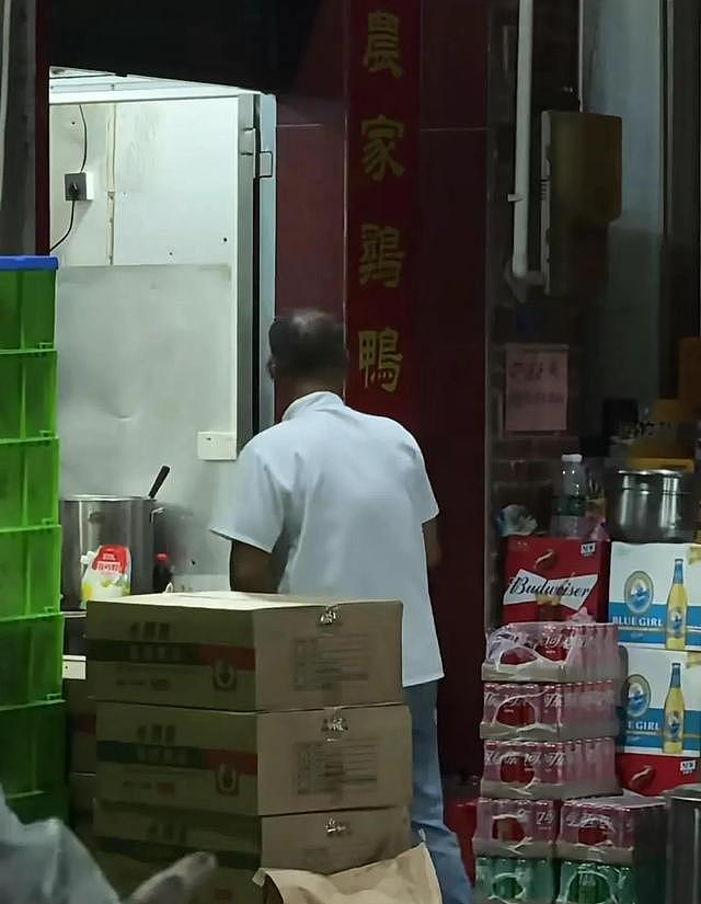 网红莫氏鸡煲从通宵排队到空无一人,终究逃不过昙花一现(组图) - 4