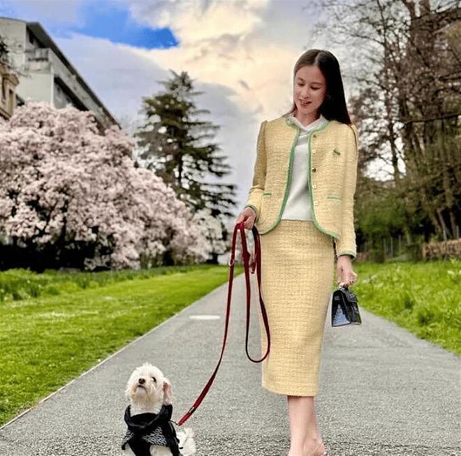 打脸!杨子彻底失算,黄圣依离婚一年已有新生活,倪萍所言非虚(组图) - 1