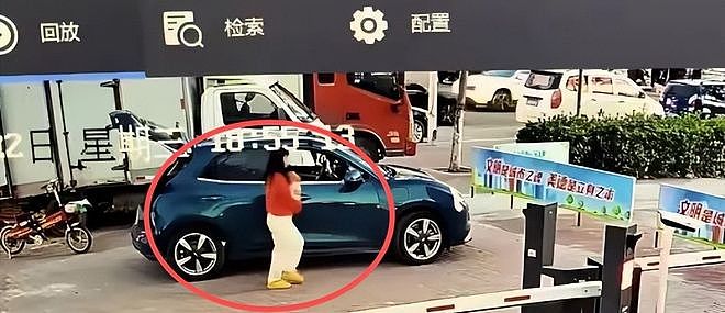 秦皇岛大姐逃单偷狗后续:正脸曝光,被人认出已社死,摊主不和解(组图) - 13