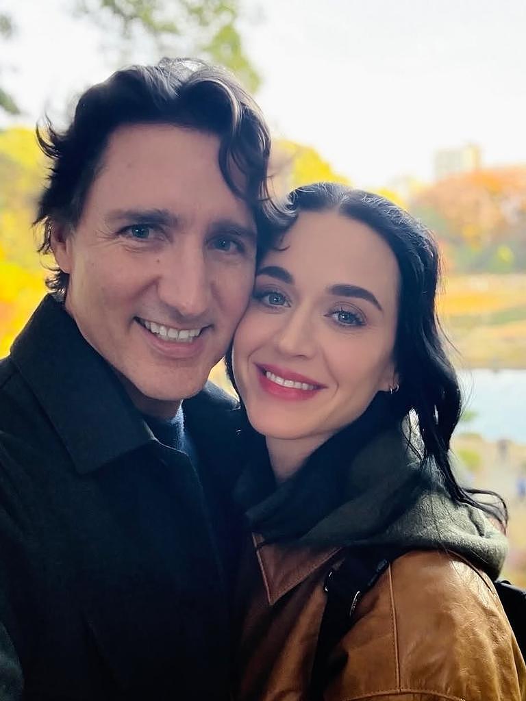 还有瓜？澳洲女星指控“水果姐”性侵后，男模爆料被Katy Perry当众脱裤（组图） - 3