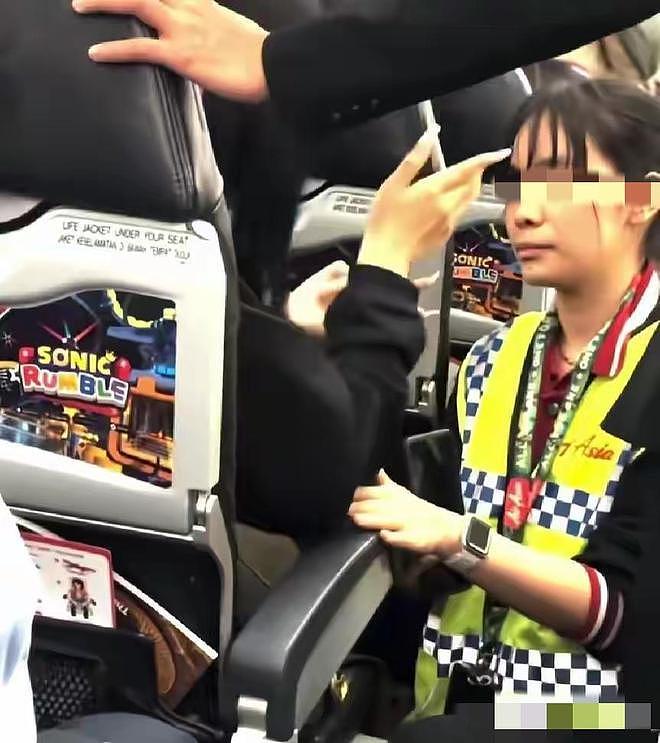 假空姐大闹亚航后续：知情人士透露真实身份，这下轮到女子老实了（组图） - 7