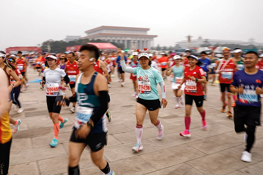 跑马拉松送2万买房补贴！中国“稳楼市新招”引澳专家热议：偏远区或能效仿（组图） - 2