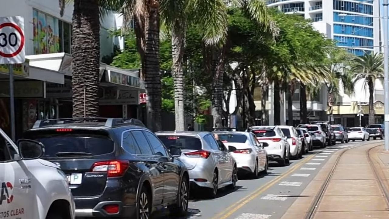 澳知名海滨封路变“鬼城”！沿路交通瘫痪引居民不满，市议会仍拟永久关闭（组图） - 1