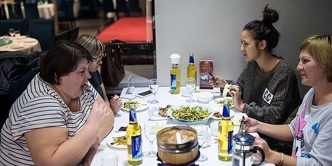 俄罗斯人大量涌入中国,却发现中俄差距越来越大(组图) - 10