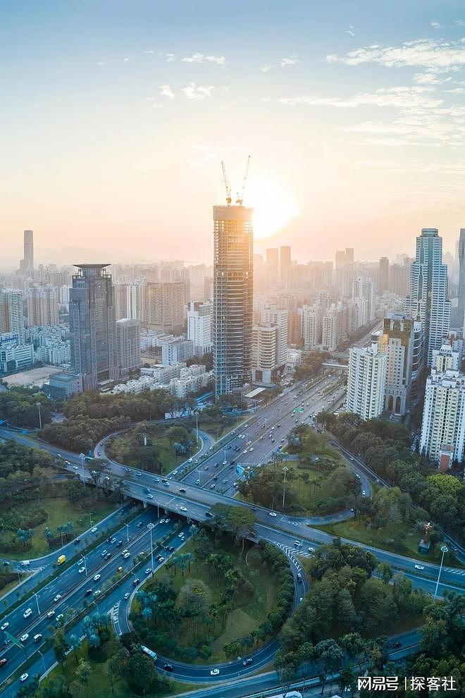 十万港人北上广东养老:这是为什么?(组图) - 1