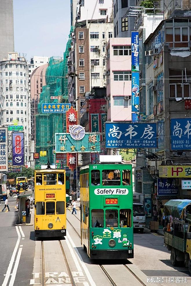 十万港人北上广东养老:这是为什么?(组图) - 3