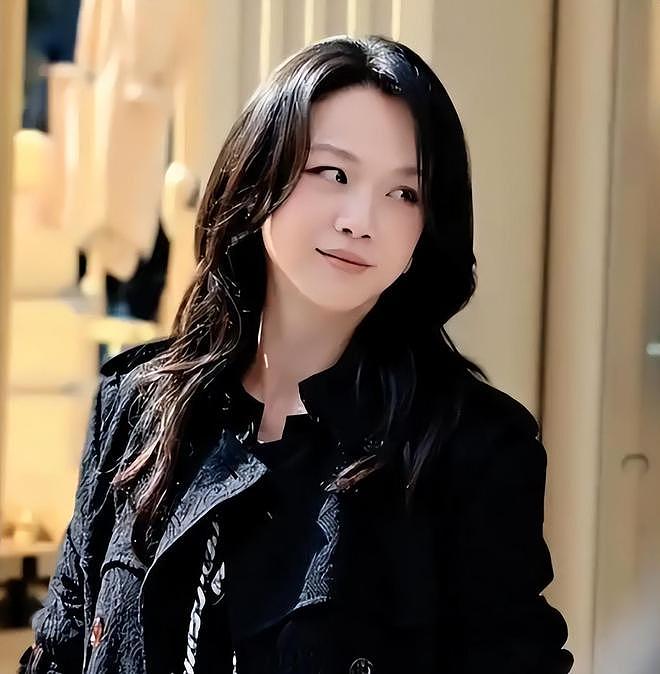 46岁汤唯二胎疑曝光！中韩婚姻彻底扒开，3大反常行为只冰山一角 - 5