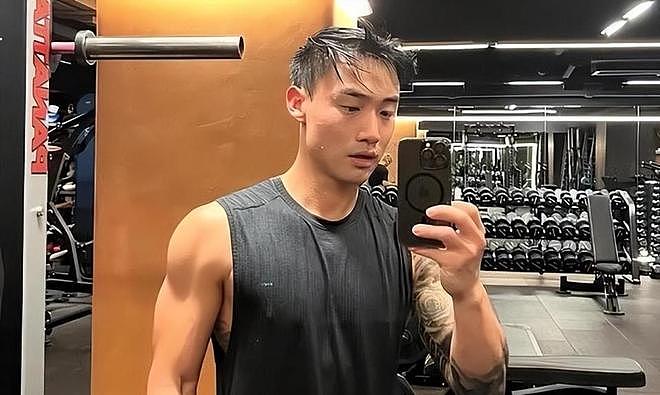 阿Sa官宣结婚不到24小时,男方被扒底朝天,身份不简单,全是猛料 - 8