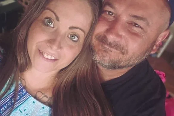 洗心革面!曾中五枪、贩毒前科情侣“洗白”,却被NDIS拒之门外(图) - 2