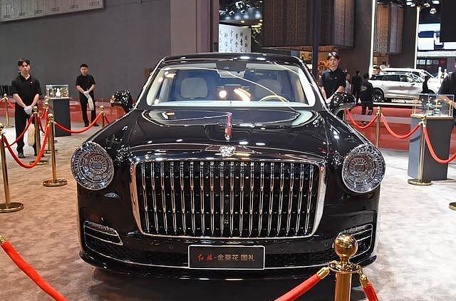 北京车展:售价718万元,红旗金葵花国礼亮相,竞争劳斯莱斯幻影(组图) - 1