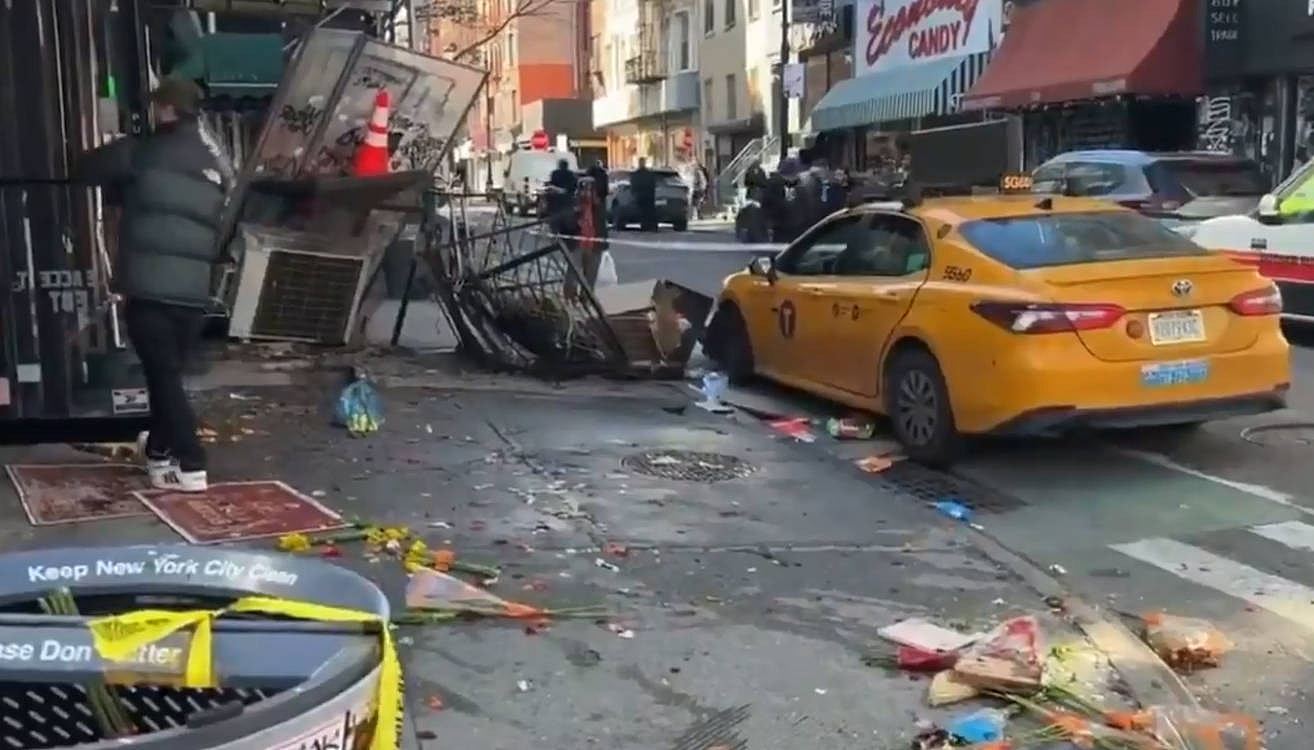 美国网红直播徒步筹款惨遭车撞飞，大难不死叹：护腰救我命（组图） - 9