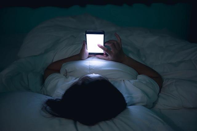 猝死去世的人越来越多?医生再次强调:宁可打打牌,也别做这5事(组图) - 5