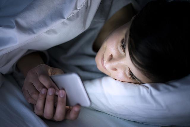 猝死去世的人越来越多?医生再次强调:宁可打打牌,也别做这5事(组图) - 7