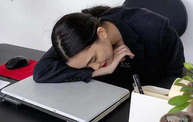 猝死去世的人越来越多?医生再次强调:宁可打打牌,也别做这5事(组图) - 9