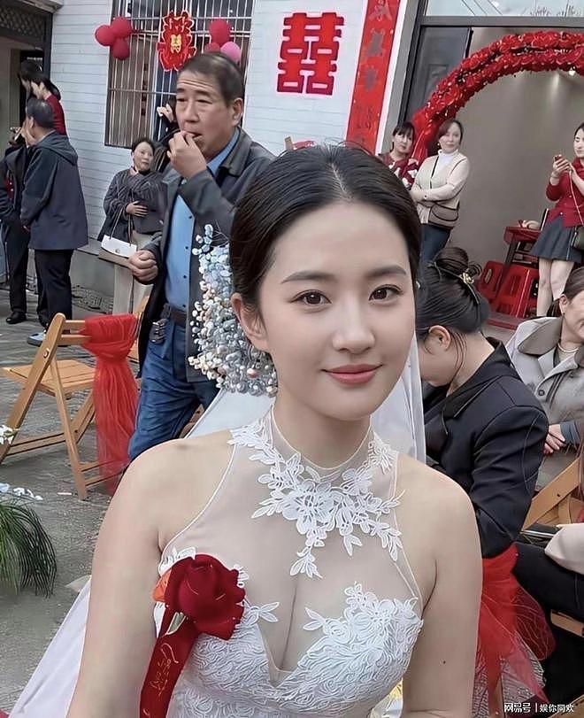 深圳刘亦菲嫁人了，果然三分像她已是绝色（图） - 1