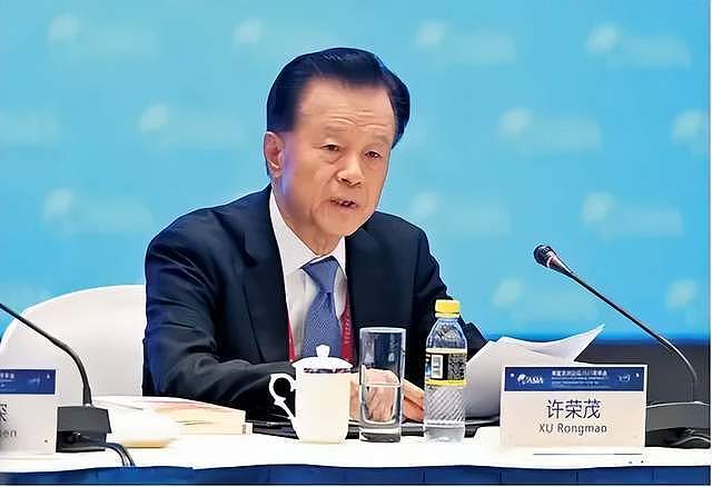 一个项目巨亏171亿！顶级富二代接班，四年败光千亿家产（组图） - 3