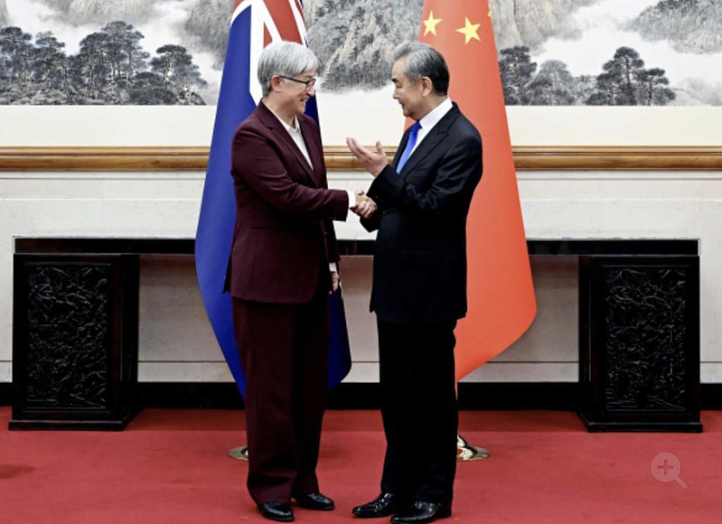 路透：澳洲外长黄英贤表示，中国同意就飞机燃油出口合作（图） - 1