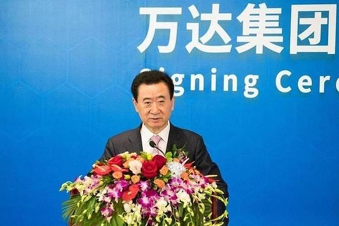 太扎心！72岁王健林被逼到崩溃，6000亿负债，连利息都快付不起了（组图） - 5