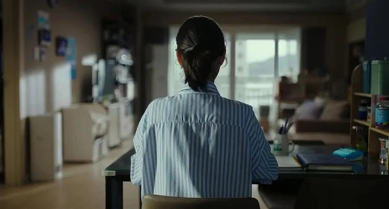 “仅退款”的风吹到了产房！上海“AA制生娃”令全网愤怒，这个局背后步步惊心（组图） - 10
