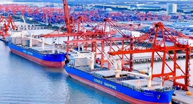 中国首艘核动力航母或命名“香港号”?香港民间团体联名请愿,网上吵翻了(组图) - 4
