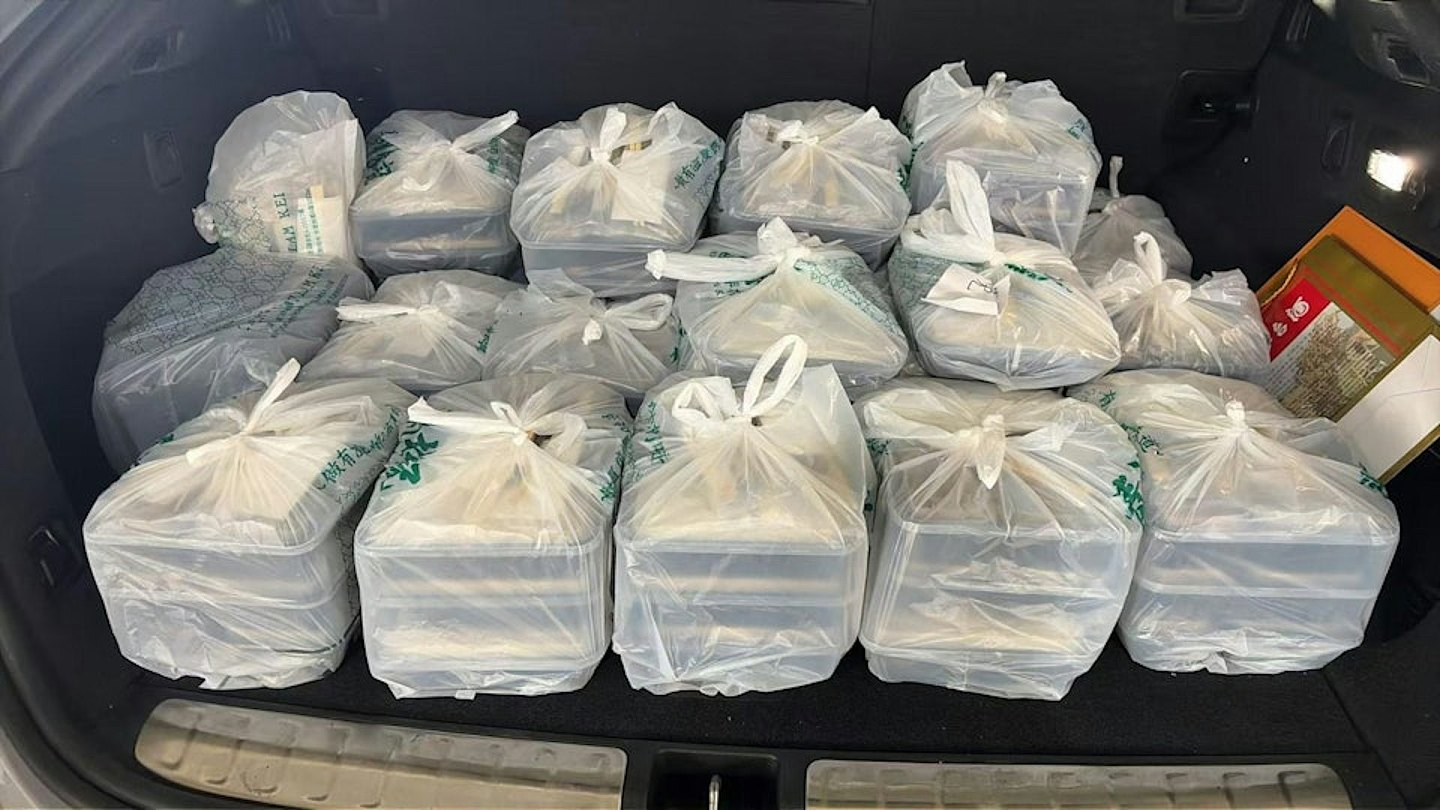 澳门男子走私51公斤盒饭被捕！两地物价差引发热议（组图） - 3