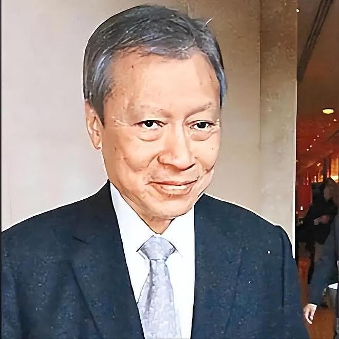 钱再多有什么用？2个女儿惨死3个儿子反目，资产1250亿也无人送终 - 14