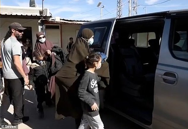 每人监控费用恐高达$200万！ISIS“新娘”若返回澳洲，纳税人需要买单多少？ - 1