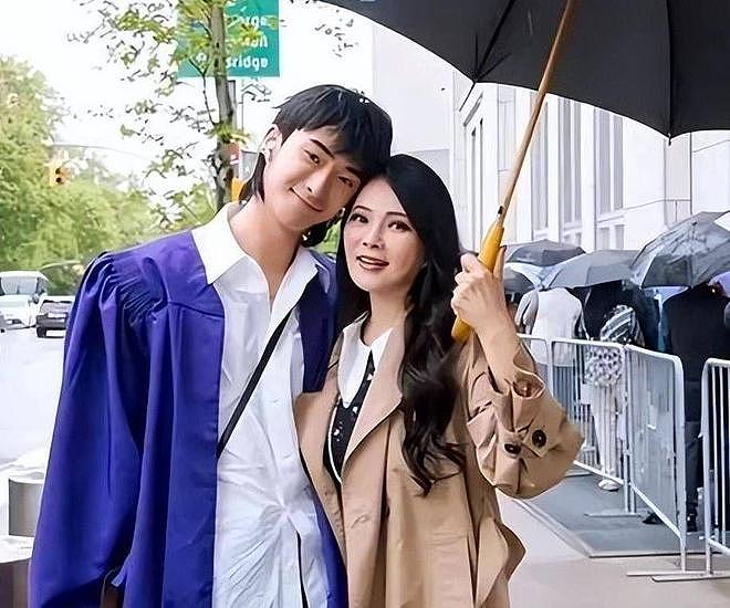 伊能静小作文大翻车！网友骂声一边倒：回祖国可委屈死你好大儿了（组图） - 5