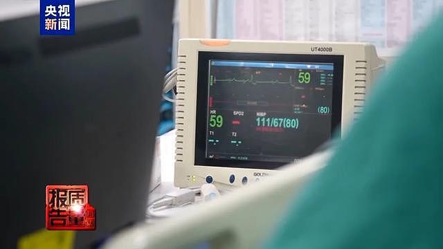 央视曝光“减肥针”地下交易乱象后,警方摧毁特大制售医美黑针剂犯罪网络,涉案金额1.5亿!有女子打针后送进抢救室,“没有脉搏了” - 3