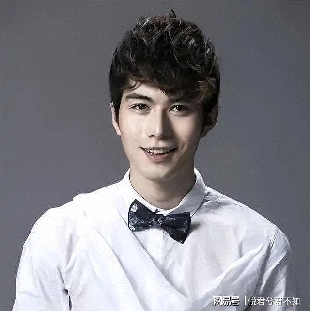 实惨!陈学冬2年4次手术,11部作品被下架!如今生活无法自理(组图) - 1
