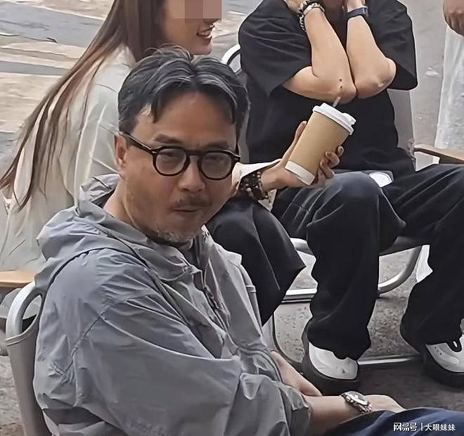 48岁杨乐乐复出落泪,自曝与汪涵婚姻现状,倒霉事都让她赶上了 - 12