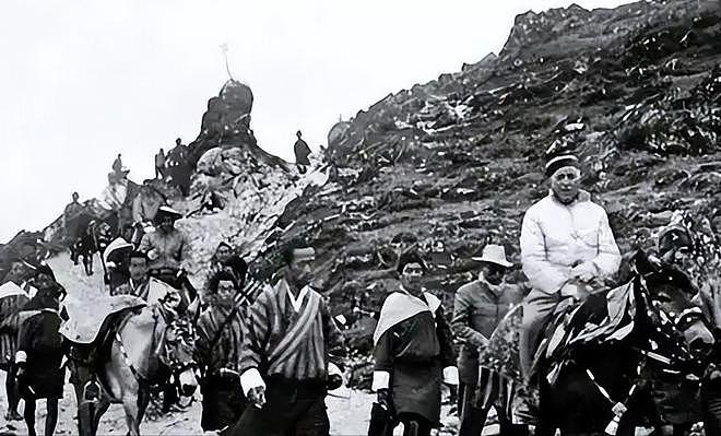 唯一不与中国建交的邻国,首都离中国仅45公里,曾实行一妻多夫(组图) - 6